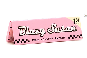 Blazy Susan - 1 1/4" Pink Rolling Papers by 