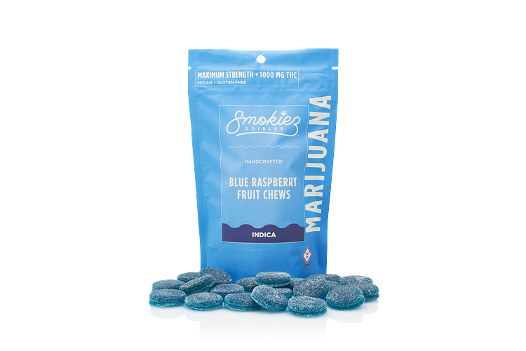 Maximum Strength Blue Raspberry Fruit Chews by Smokiez