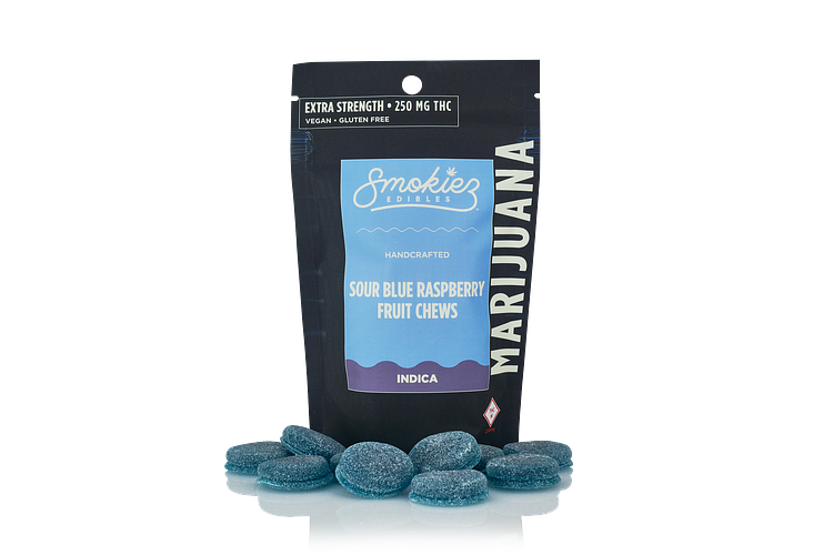 Extra-Strength Sour Blue Raspberry Fruit Chews by Smokiez