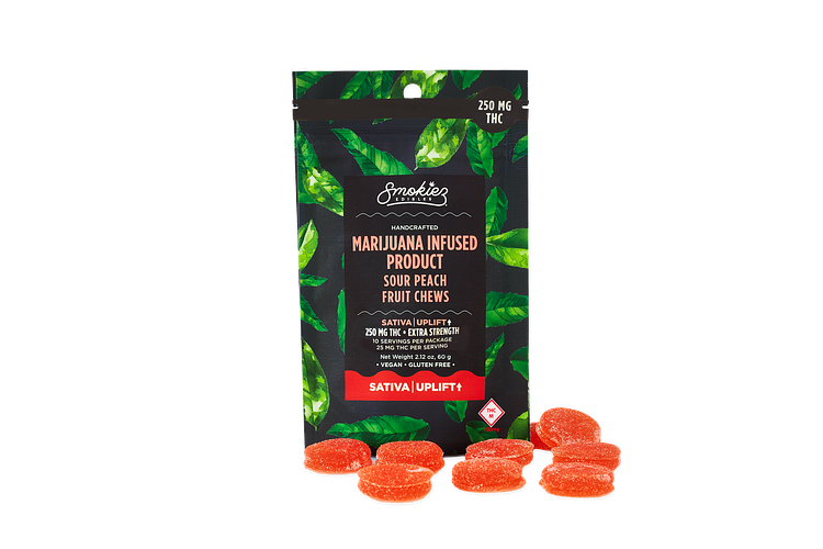 Sweet Blueberry Lemonade Live Rosin Fruit Chews by Smokiez